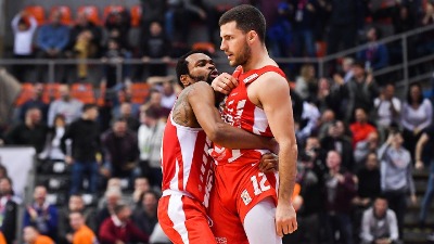 Beron u poslednjoj sekundi odveo Zvezdu u finale Kupa Beron u poslednjoj sekundi odveo Zvezdu u finale Kupa